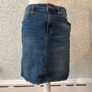 Universal Thread Raw Hem Denim Skirt - Sz 12/31